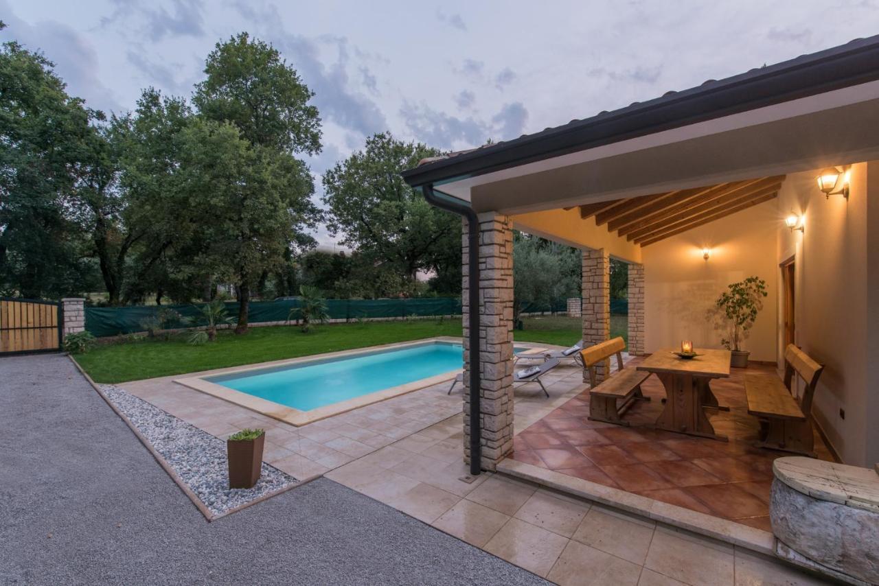 Villa Mirabella Умаг Экстерьер фото